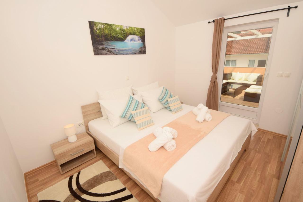 Luxury penthouse with jacuzzi in Orebić  Bagian luar foto