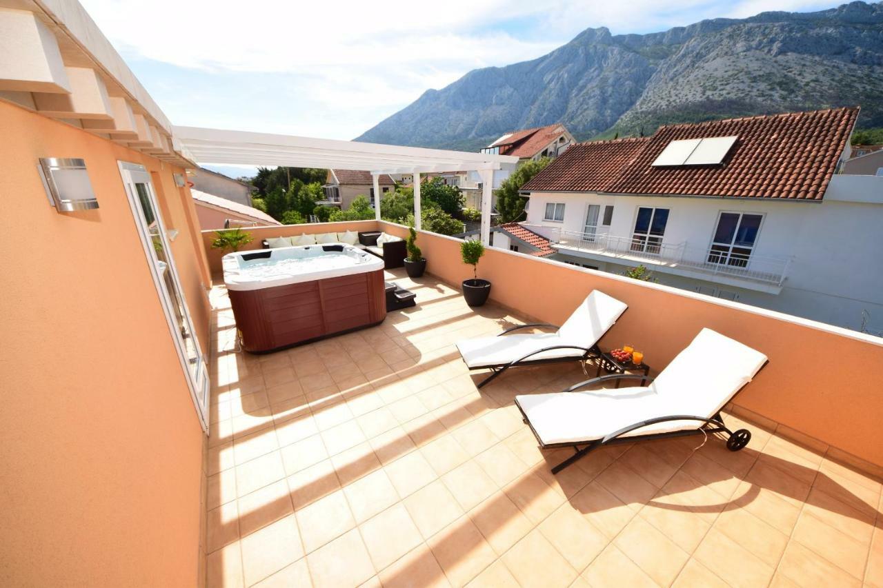 Luxury penthouse with jacuzzi in Orebić  Bagian luar foto