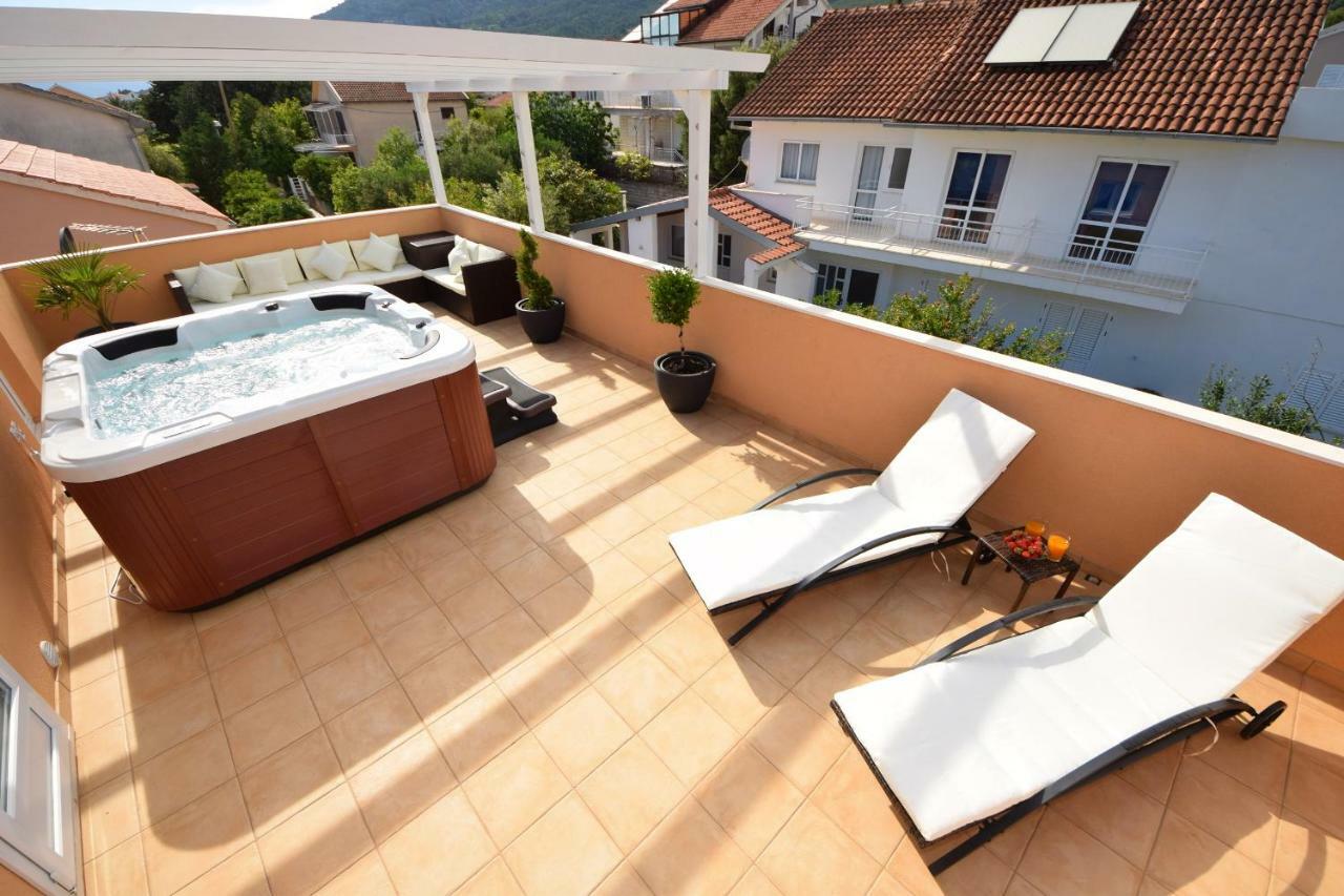 Luxury penthouse with jacuzzi in Orebić  Bagian luar foto